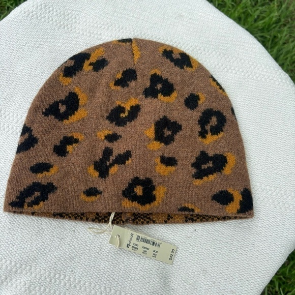 Madewell Accessories - NEW Madewell 100% Merino Wool Beanie Leopard Animal Print Winter Hat